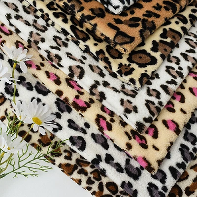 Țesătură de flanelă cu imprimeu leopard