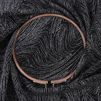 Țesătură cu filigran elastic