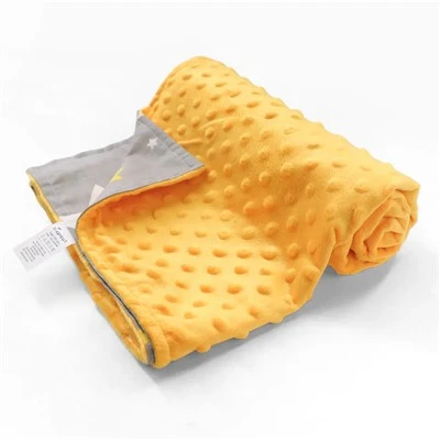 Pătură Minky Dot pentru cadou