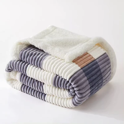 Pătură de fleece reversibilă